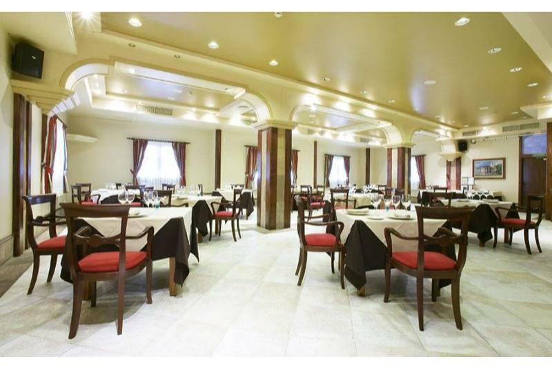 Tryp Bilbao Sondika Hotel Экстерьер фото